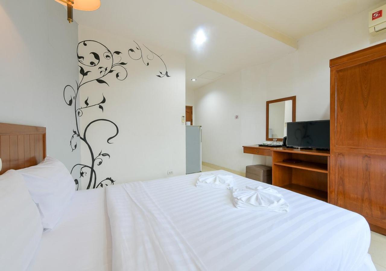 Sun & Beach Pattaya Εξωτερικό φωτογραφία