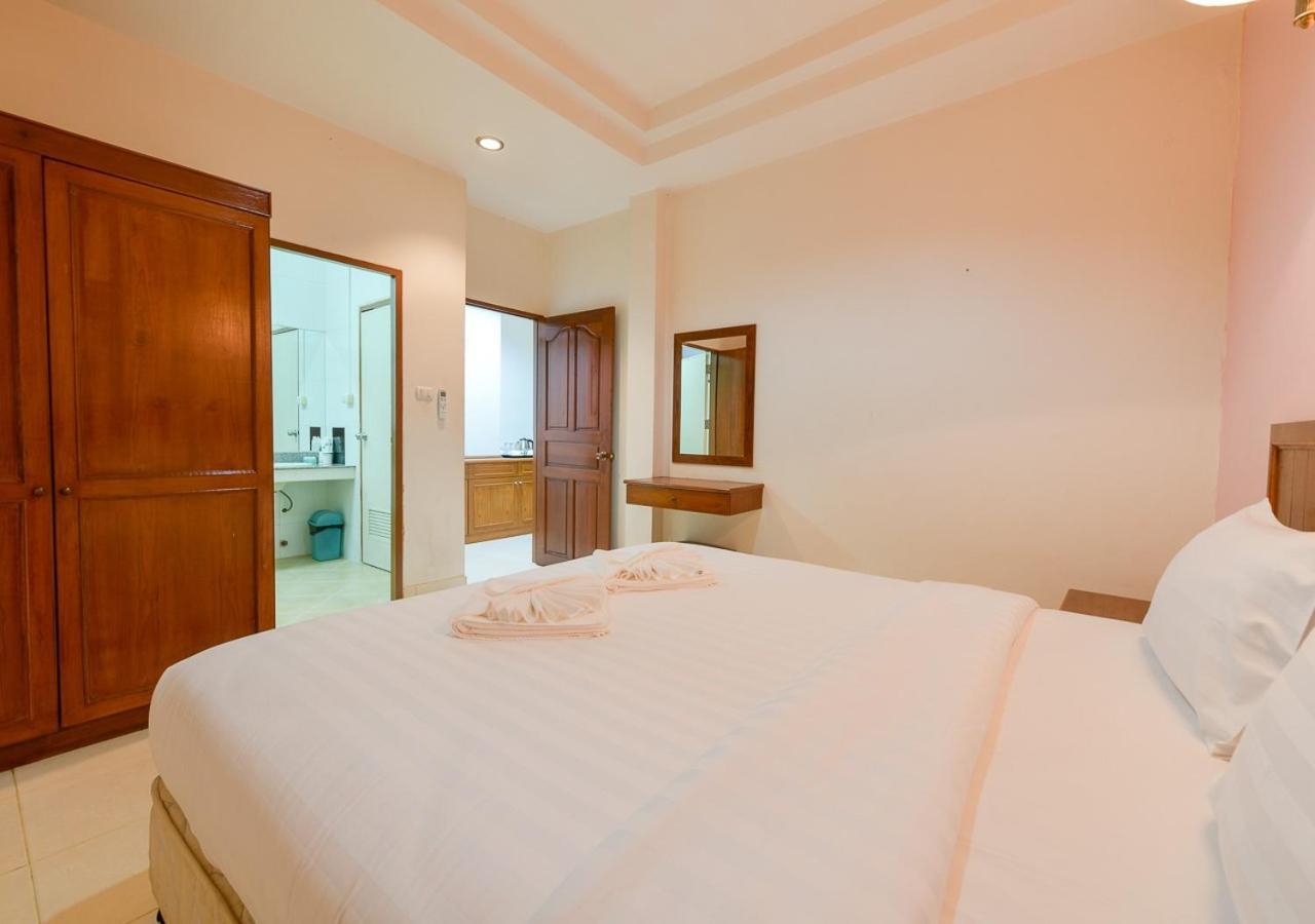 Sun & Beach Pattaya Εξωτερικό φωτογραφία