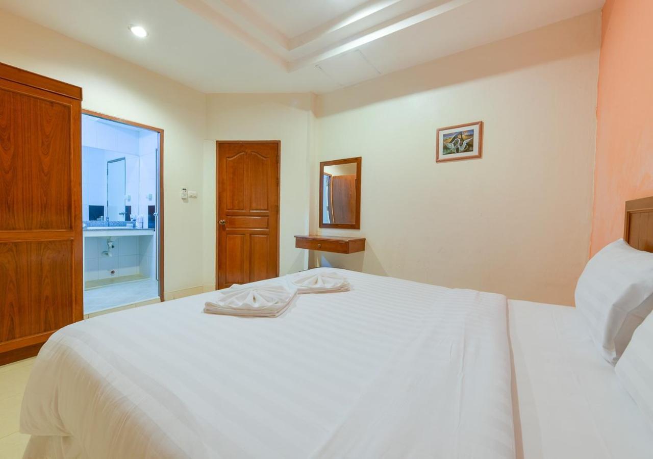 Sun & Beach Pattaya Εξωτερικό φωτογραφία